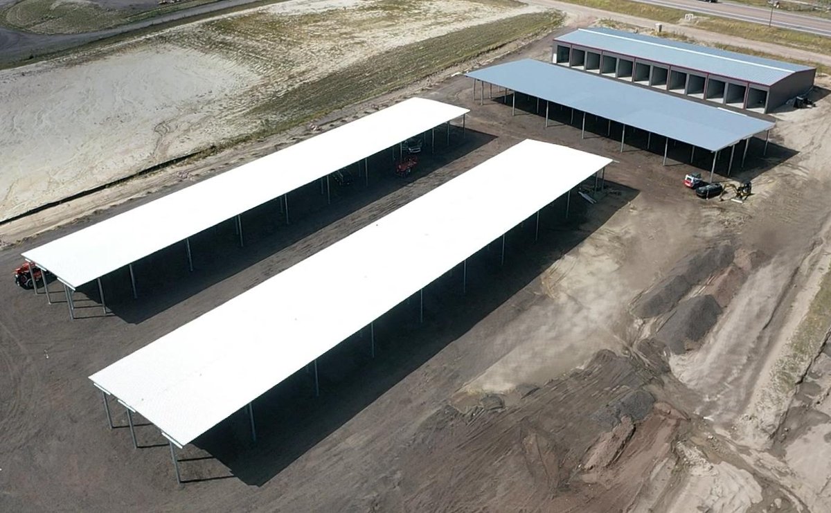 ForgeBuildingC1's tweet image. Forging ahead and making great progress in Kiowa, Colorado, on this 41,342 sf RV storage facility. The facility features both canopies and enclosed units, offering diverse storage solutions for RVs to serve the surrounding communities.

Let's chat about your next project.
