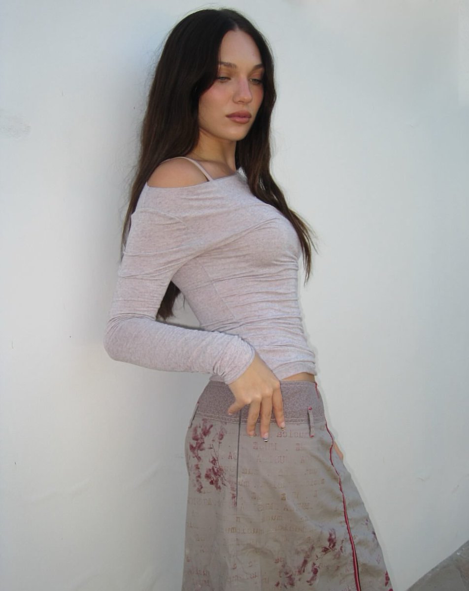 maddie ziegler updates tweet media