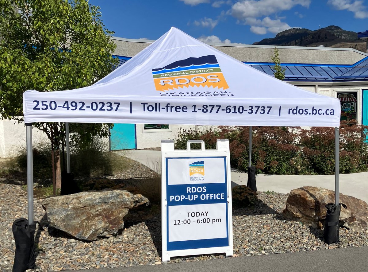 RDOS pop-up office Wed, Oct 8, 12:00 to 6:00 pm at Oliver Community Centre (6359 Park Dr).

Refreshments, children's activity sheets, and RDOS resource materials will be available, including <a href="/BCFireSmart/">FireSmart BC</a> and emergency preparedness checklists.

More info: rdos.bc.ca/newsandevents/…