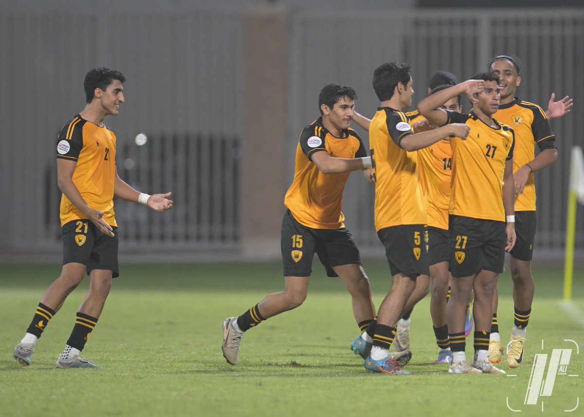 ابارك لاخواني اللاعبين والجهاز الفني والاداري والطبي والجمهور القدساوي العظيم بمناسبة الفوز وهذي مجرد مباراة من الدوري ، ونوعدكم باذن الله بالافضل ونكون على قد المسئولية لان الشعار يستحق الافضل💛🫡