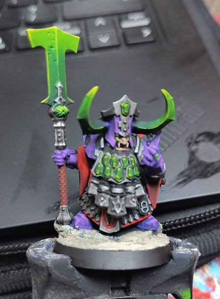 Skelebrumm's tweet photo. War despot painted up https://t.co/jd0138kbiY