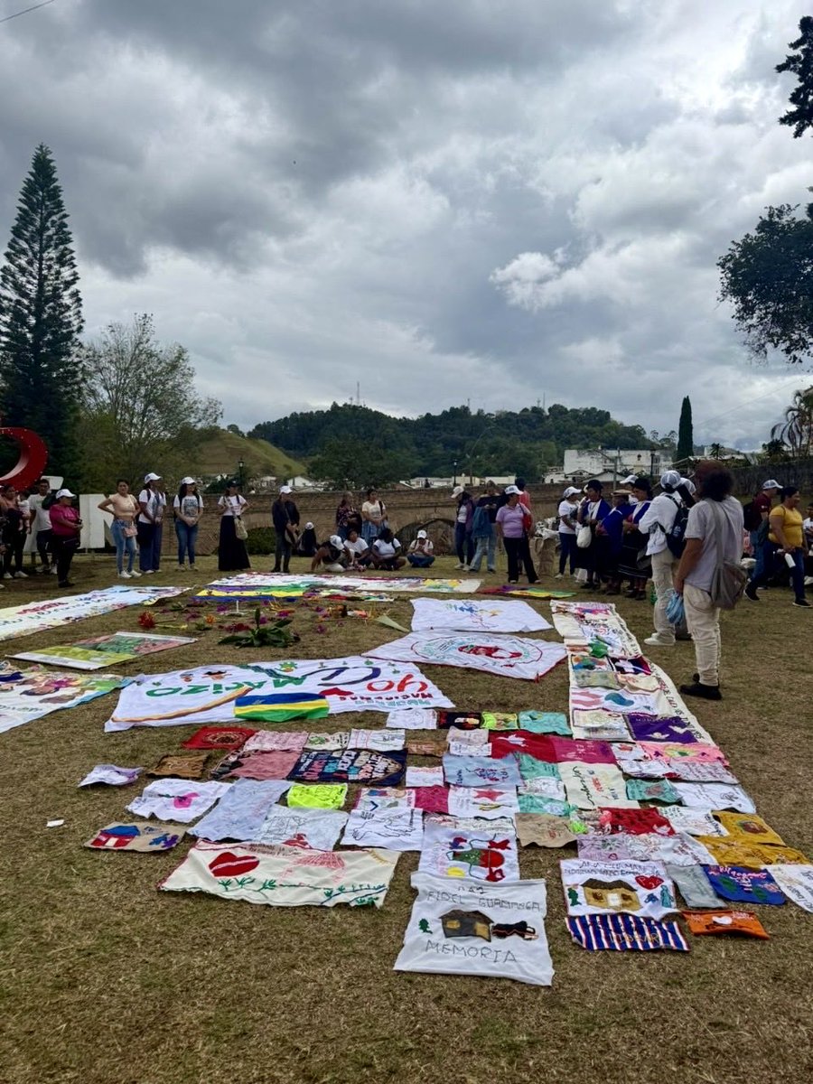 MisionONUCol's tweet photo. #Popayán | Con la Juntanza de Mujeres del Cauca: unidas por la vida y la dignidad finalizó conmemoración del #MesPorLaPaz en Cauca.

Un espacio simbólico, académico y cultural donde se alzó la voz para cesar el conflicto e impulsar la construcción de paz con enfoque de género. 🧵 https://t.co/VcAl9QQKvj