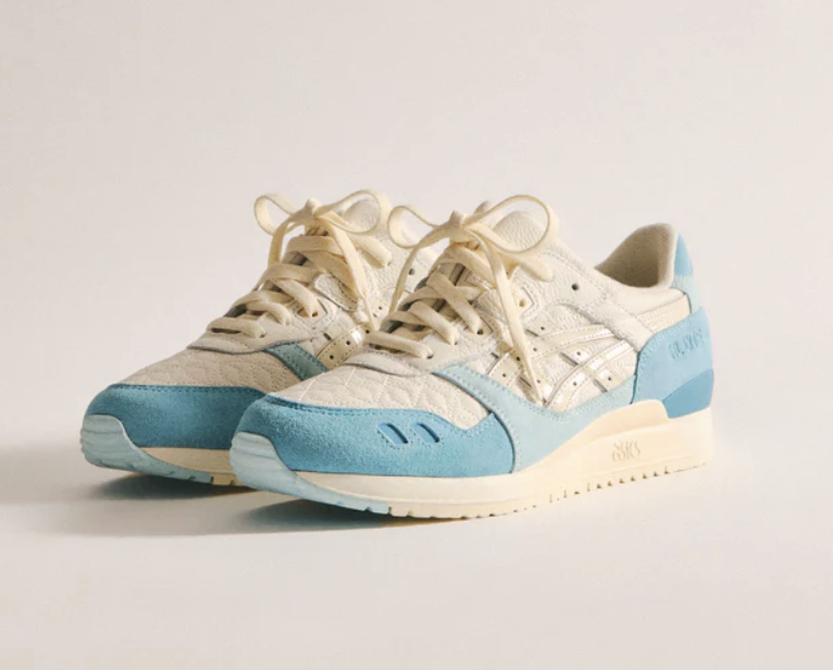 JustFreshKicks's tweet image. Kith x ASICS GEL-LYTE III "Canada" by Ronnie Fieg 🇨🇦