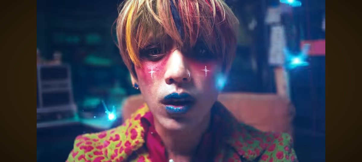 dpr_meh's tweet photo. Hybrid-blue lips?

DPR LIVE - LEGACY
DPR IAN - SO I DANCED

#dprlive #dprian #dpr #legacy #soidanced https://t.co/ZKKT1MW2TS