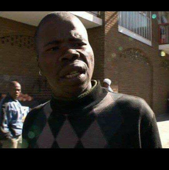 doubleJ_MK's tweet photo. @odedanilo Marriage 

October okarr etla mathata soo https://t.co/Ux1hJRDZ2E