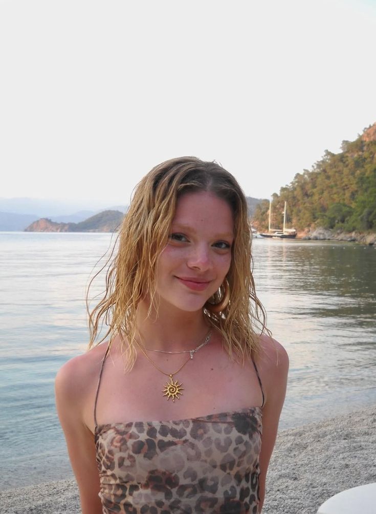 tuanakoss🎀🌜 (@tuanalhan4) on Twitter photo 