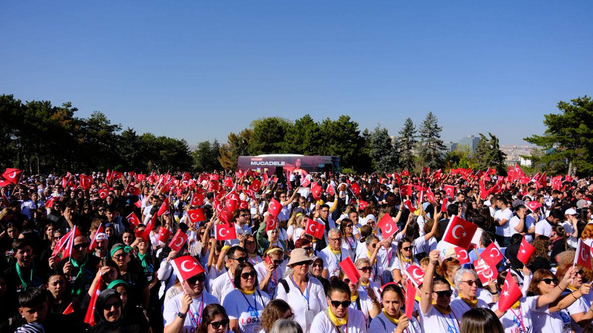 Mücadelemiz son Lösemili Çocuk iyileşene kadardır.
#4EkimdeLÖSEVleAnıtkabirde