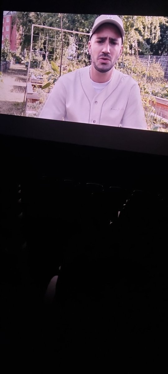 schaba_'s tweet image. Im kino mit @kaumiie und den neuen #DemonSlayer film schauen :3