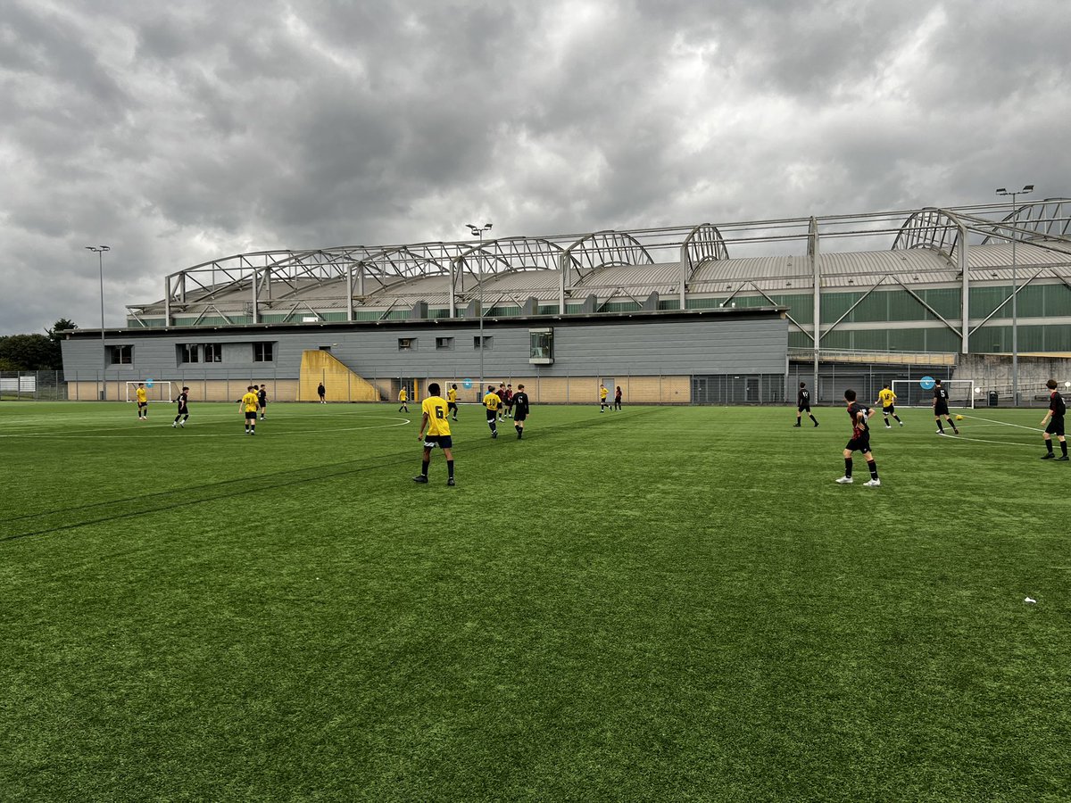 Mr Houston tweet media