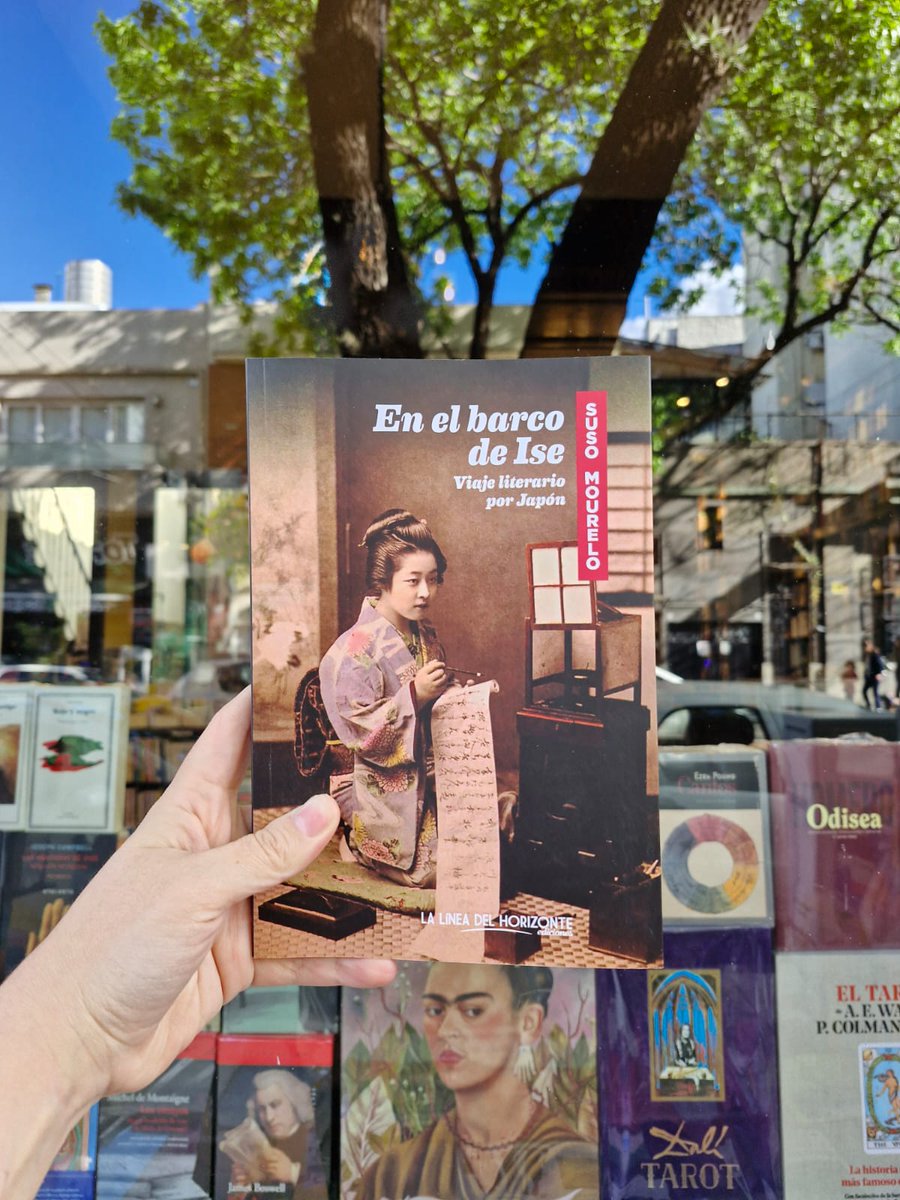 Eterna Cadencia tweet media