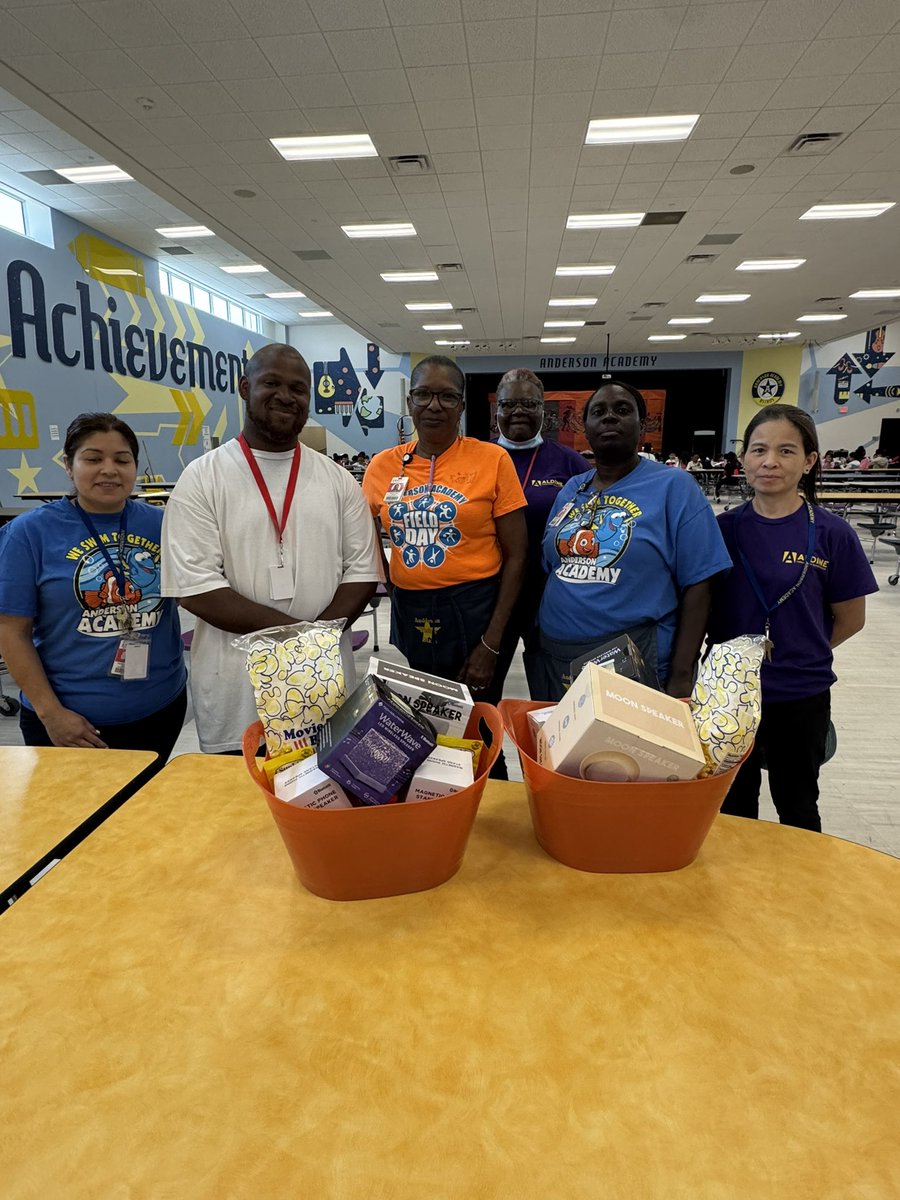 Anderson Custodial Staff is the Best! Thanks for all you do! <a href="/LAshley2016/">LeAnnda Ashley</a>
