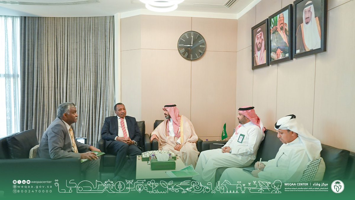 #لقاءات_وقاء | الرئيس التنفيذي لمركز #وقاء يلتقي بمقر المركز في الرياض البروفيسور إبراهيم الدخيري مدير عام المنظمة العربية للتنمية الزراعية بحضور عدد من مسؤولي المركز.
استعرض اللقاء علاقات التعاون البناء بين المركز والمنظمة، كما بحث الجانبان سبل تعزيز التعاون المشترك في مجالات