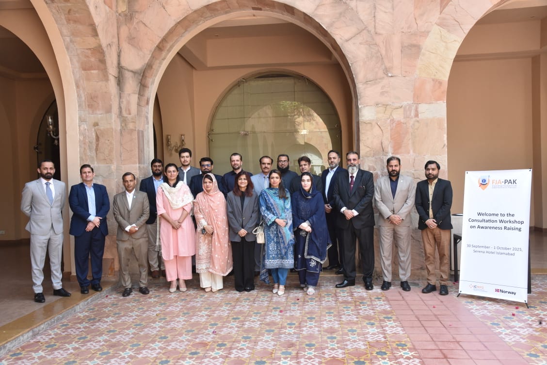FIA_Agency's tweet photo. FIA in collaboration with the @ICMPD , organized a two-day Consultation Workshop on Awareness Raising in Islamabad under the framework of “Preventing Fraudulent Job Advertisements and Cyber Activity as a Facilitator of Irregular Migration and Trafficking in Human Beings (FJA-PAK) https://t.co/4ZdcOpzHXB