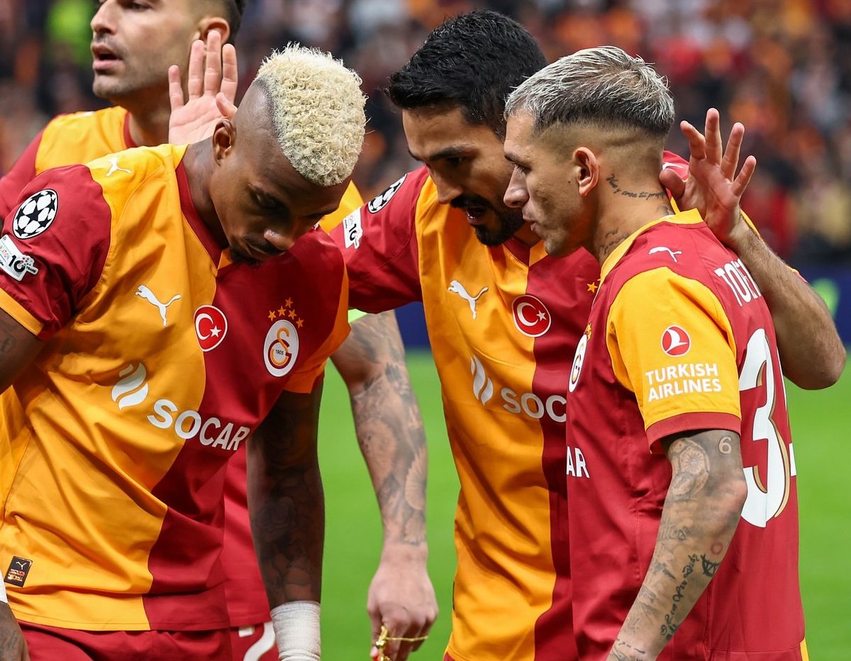 📸 Lucas Torreira, Mario Lemina ve İlkay Gündoğan.