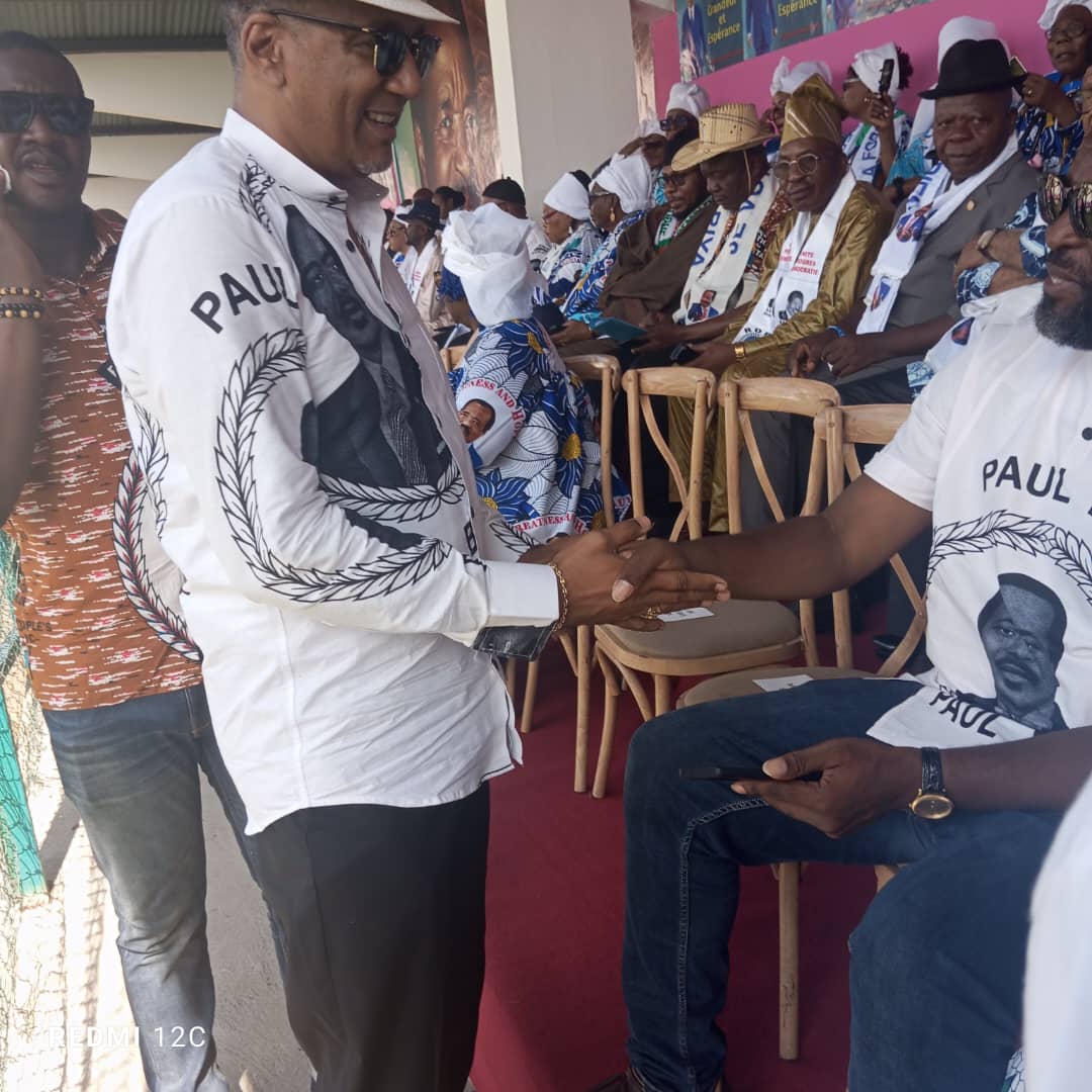 FlaubertAtangan's tweet photo. Rencontre conviviale tenue récemment à New Bell avec des membres engagés, un moment d’échange et de partage autour des perspectives à venir.

#FlaubertAtangana | @Osbbke | @PR_Paul_BIYA | @PRC_Cellcom | @CabinetCivilPRC | @cpdm_rdpc | #PaulBiya2025 https://t.co/Bj0IDbkxHs