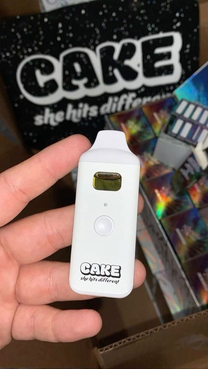 serving_DK's tweet image. We Gat vapes in the house 
Hmu