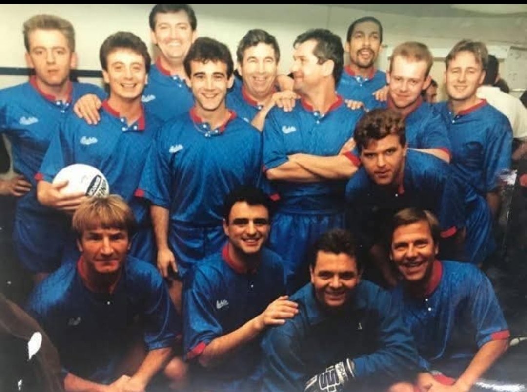 The most 90s thing you'll see all day. 

Actors from Corrie, The Bill and London Burning pose for a team photo. 

Des Barnes took an evening off chatting up the Rovers barmaids to go in nets.....