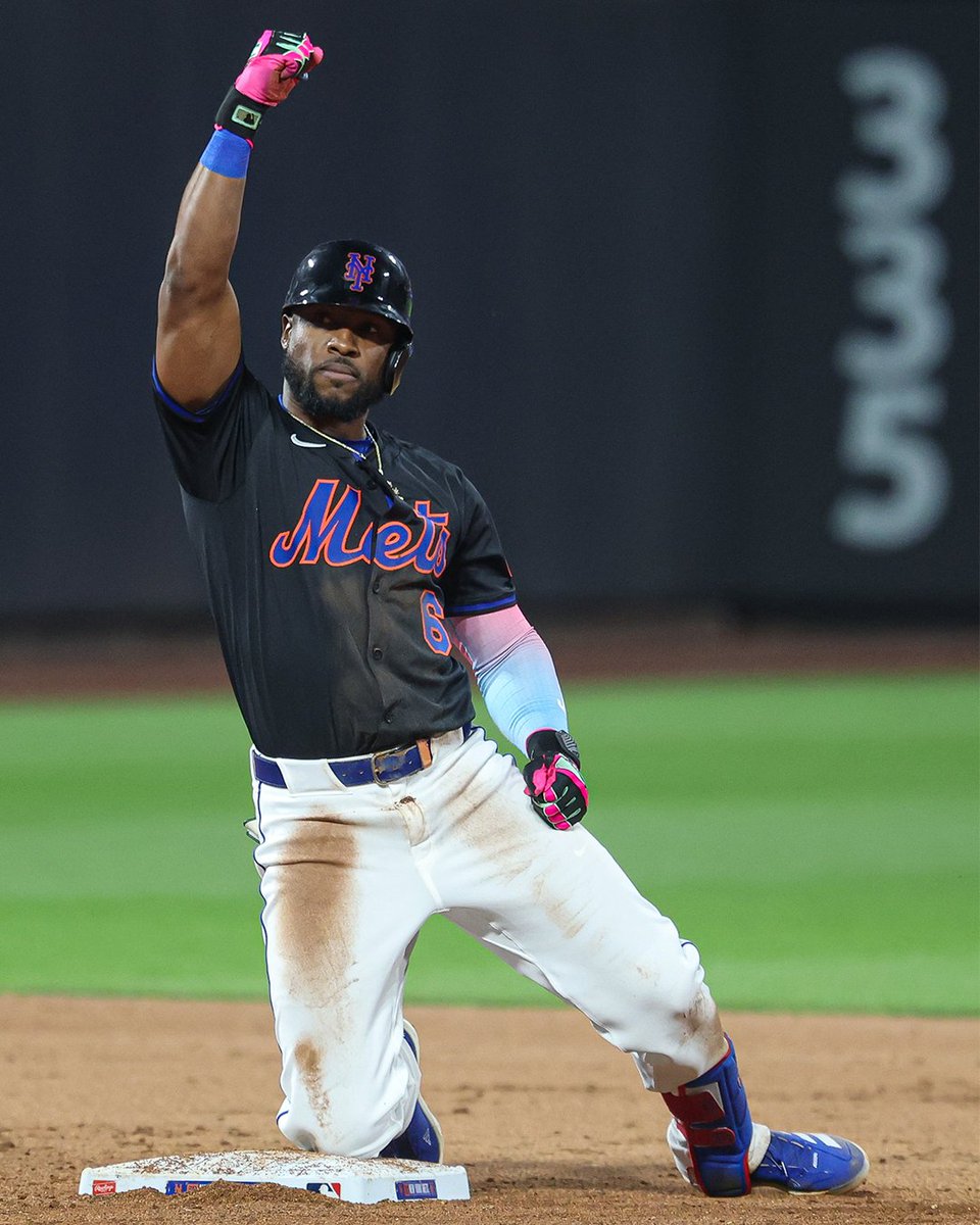 Starling Marte pens a message to Mets fans:

"Dear fans,

This season did not end the way we hoped. Every game we left on the field, every opportunity that slipped away, we felt it just as you did.

But we also felt something immense: the unconditional support of every Mets fan.
