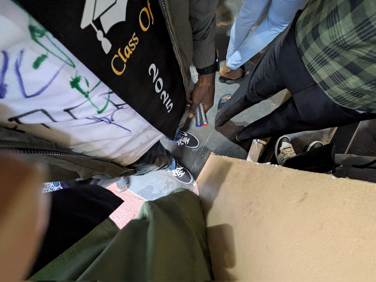 victorxgamer5's tweet image. This User Just Signed Out 🎓