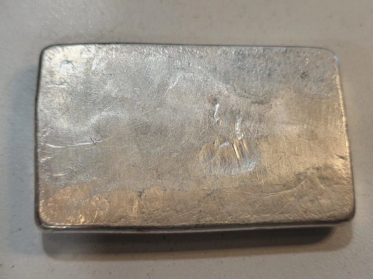 SilverBarStackr's tweet photo. St Louis Mint Poured 3oz .999 Fine Silver Bar [Engelhard Tribute] (1 available)

Pre-Bid Now on @whatnot:
https://t.co/nkI6bzvhGK

#Vintage #Silver #Bar #STLMint #StLouis #Stacker #Gold #PreciousMetals #Platinum #Palladium #Rare #Bullion https://t.co/N0xhjt34ph