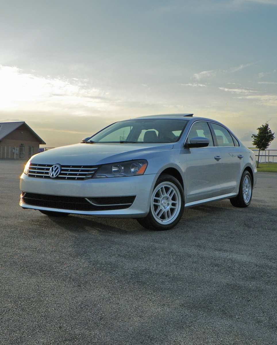 Drive your vision forward.

GET SPONSORED BY Voxx Wheels! Apply today at carsponsors.com/application/