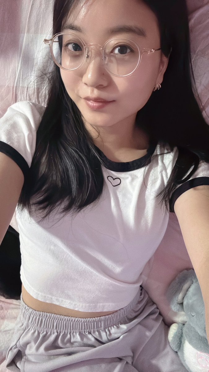 yevliii's tweet image. What up 😌 hehe  #selfieday