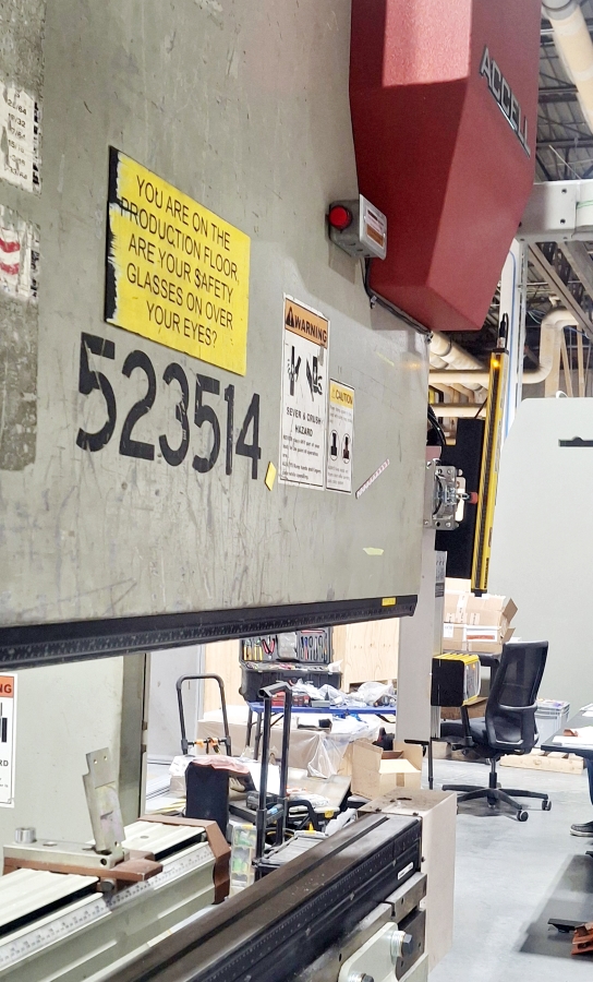pressbrakesafe's tweet photo. We just finished retrofitting Fiessler Automatic AKAS-3F laser safety system with 3-position safety foot pedal and New Patent Reverse Flange Crush Zone Application using the Fiessler light curtain on Accell Accurpress in Tulsa, OK.
#pressbrake  #fiessler #fabrication  #accuppress https://t.co/eG8nIkI69E