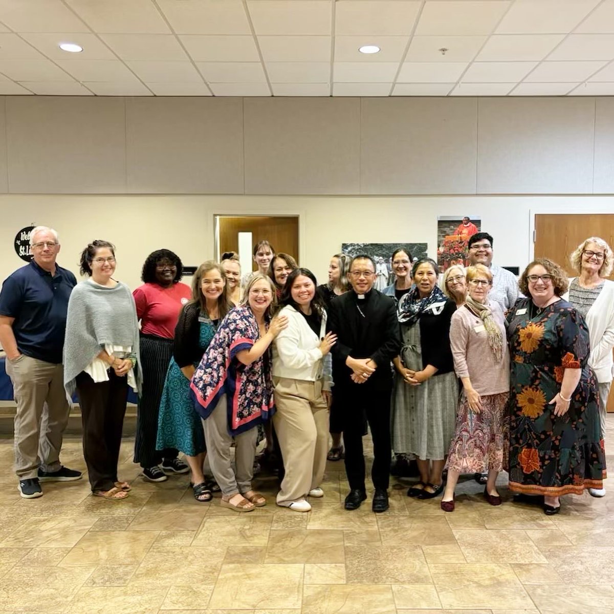 FormDisciples's tweet image. The Northeast Metro Deanery meeting had a special guest today at their quarterly meeting: Bishop Tran, who also concelebrated Mass at St. Lawrence!

#archatl #deanerymeeting #bishop #blessed