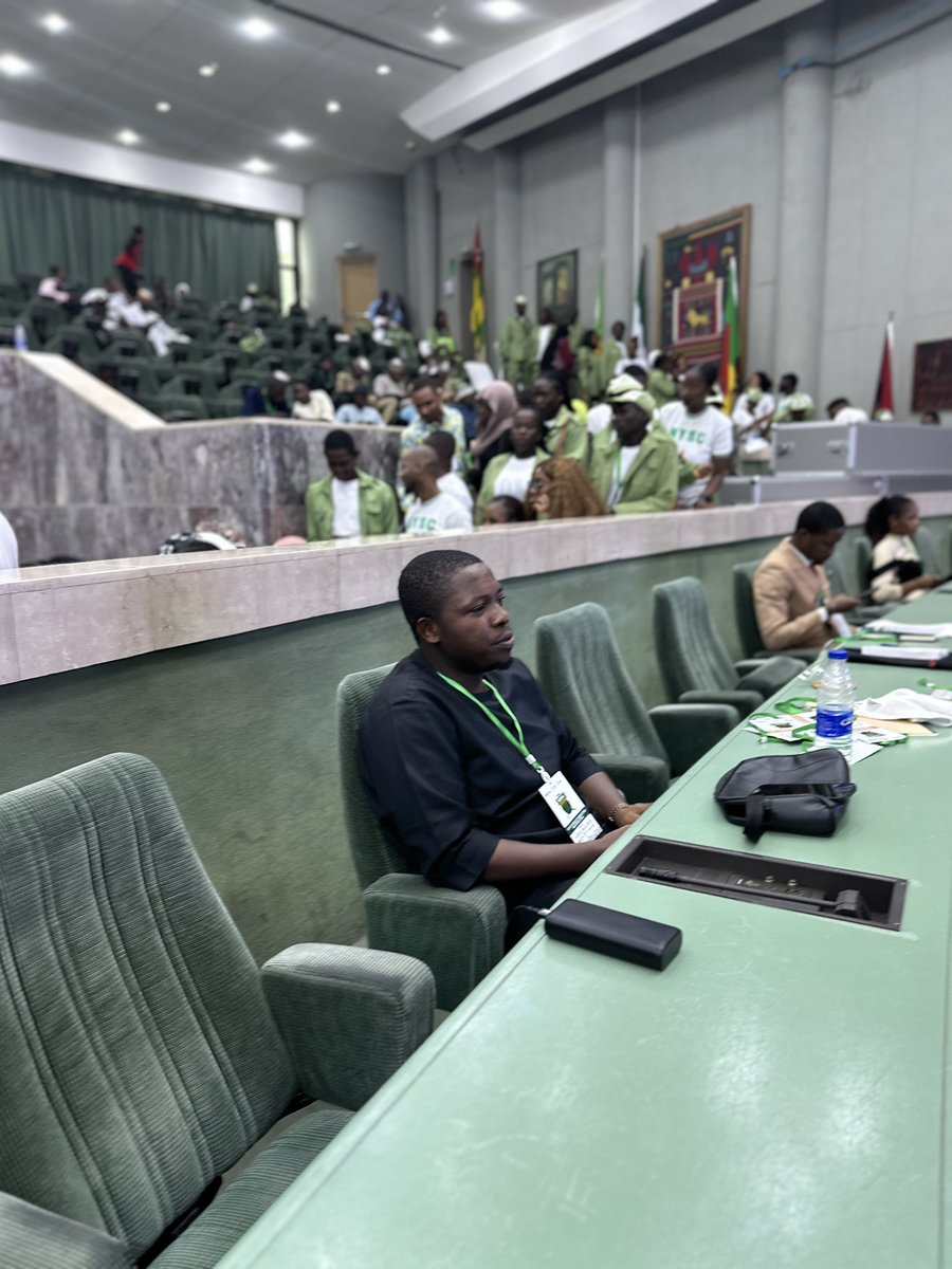 Mr_staco's tweet photo. Day one of the youth creative conference.. biggest youth conference in Africa 2025 endorsed and powered by the Federal ministry of youth development, African Union and ecowas to silence the guns and restore peace in Africa..
It was a success Alhamdulillah https://t.co/ekEsqhr0bQ