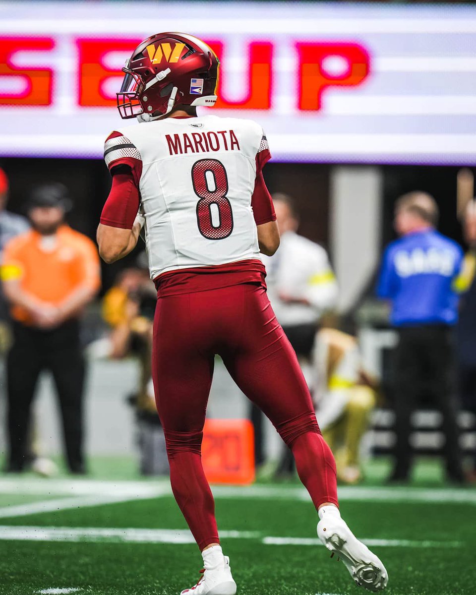 Commanders_DC's tweet photo. Tweeting at the
@Commanders
 everyday until they follow me...

Day 1,950

Week Four and an ugly loss to the Falcons. We need Jayden back and we’ve been rittled with injuries, regardless the defense has got to play better.

#WashingtonCommanders #HTTC #RaiseHail #Day1950 1️⃣9️⃣5️⃣0️⃣ https://t.co/MwGzyQqGMq