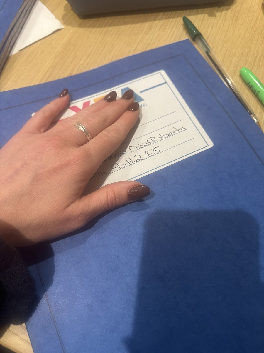 BeccaKRoberts's tweet photo. Very weird marking this book as it’s the daughter of one of my favourite teachers when I was in school. Parents evening will be fun 😂 https://t.co/m85hUadLcZ