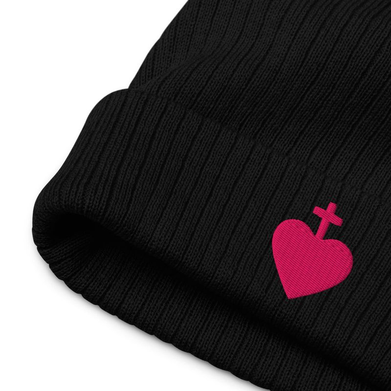 ImagoBene's tweet photo. Winter is coming!
Show off your Catholic Faith stylishly with Imago Bene's Sacred Heart design beanies:
https://t.co/UMsNs9wGy8
More products at https://t.co/AlrercMIhW.
#catholicstore #winter #winteriscoming #winterwear #headwear #beanies #SacredHeart #beanie https://t.co/JY0cJLel2r