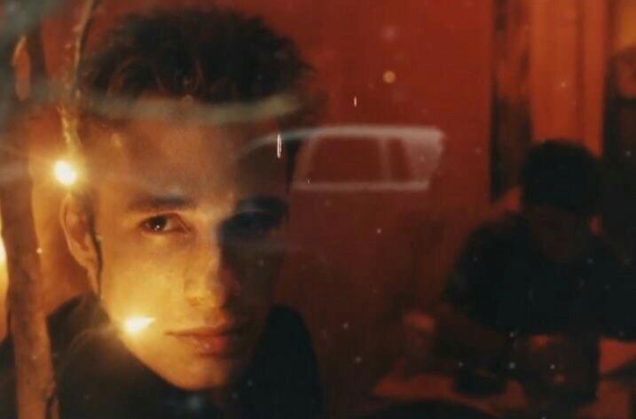 acervobuckley's tweet image. jeff buckley por merri cyr.