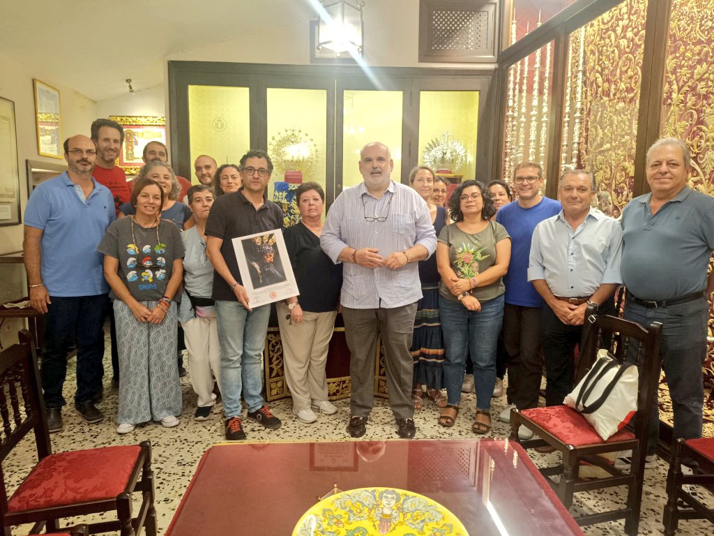hermandaddelao's tweet photo. Encuentro con la delegación de @BoscoGlobalONGD que nos permitió acercarnos a la misión que desarrollan y, compartir la labor que llevan a cabo las Hermandades de nuestra ciudad y en concreto, de la labor que desarrolla la Obra Social  #EsperanzayVida.

👉🏻 https://t.co/5fj6Iyt4VA https://t.co/9A6QPohLFs