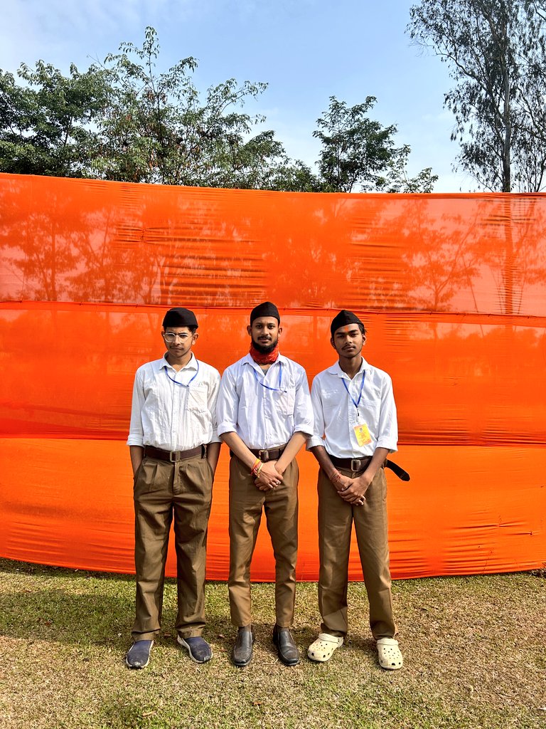 anup_devnath's tweet image. &quot;সংঘ শতবৰ্ষ - ৰাষ্ট্ৰ নিৰ্মাণৰ ১০০ বছৰ&quot;

ৰাষ্ট্ৰীয় স্বয়ংসেৱক সংঘৰ শতবৰ্ষ পূৰণৰ এই গৌৰৱময় ক্ষণত প্ৰতিগৰাকী স্বয়ংসেৱক, শুভাকাঙ্ক্ষীলৈ আন্তৰিক শুভেচ্ছা জ্ঞাপন কৰিছোঁ।

#RSS
#RSS100Years