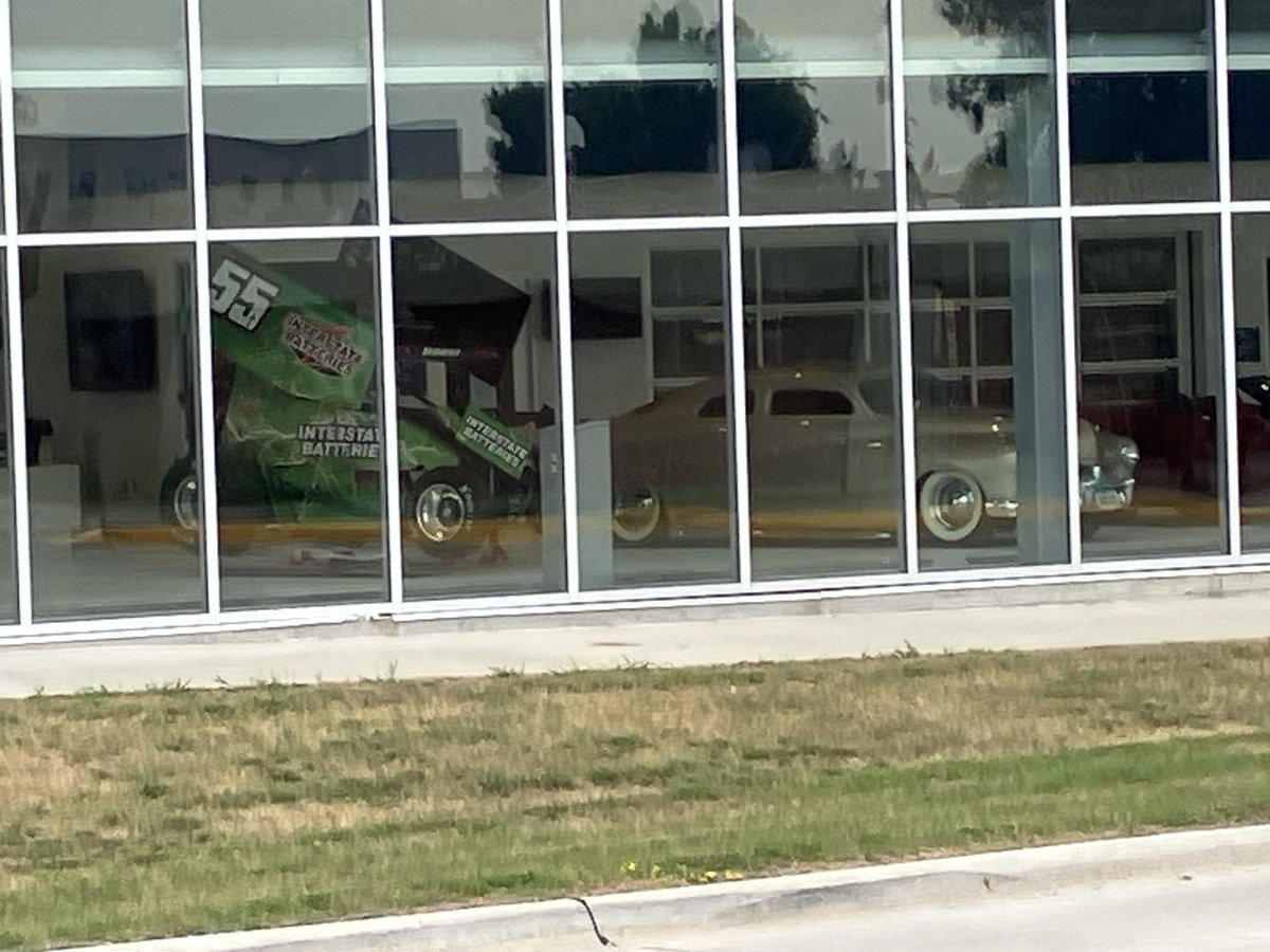 Our beautiful <a href="/interstatebatts/">Interstate Batteries</a> sprint car is on display at DMACC (Des Moines Area Community College) in their automotive department showroom! We’re excited to have the opportunity to educate more kids on mechanical opportunities in sprint car racing.🔋
