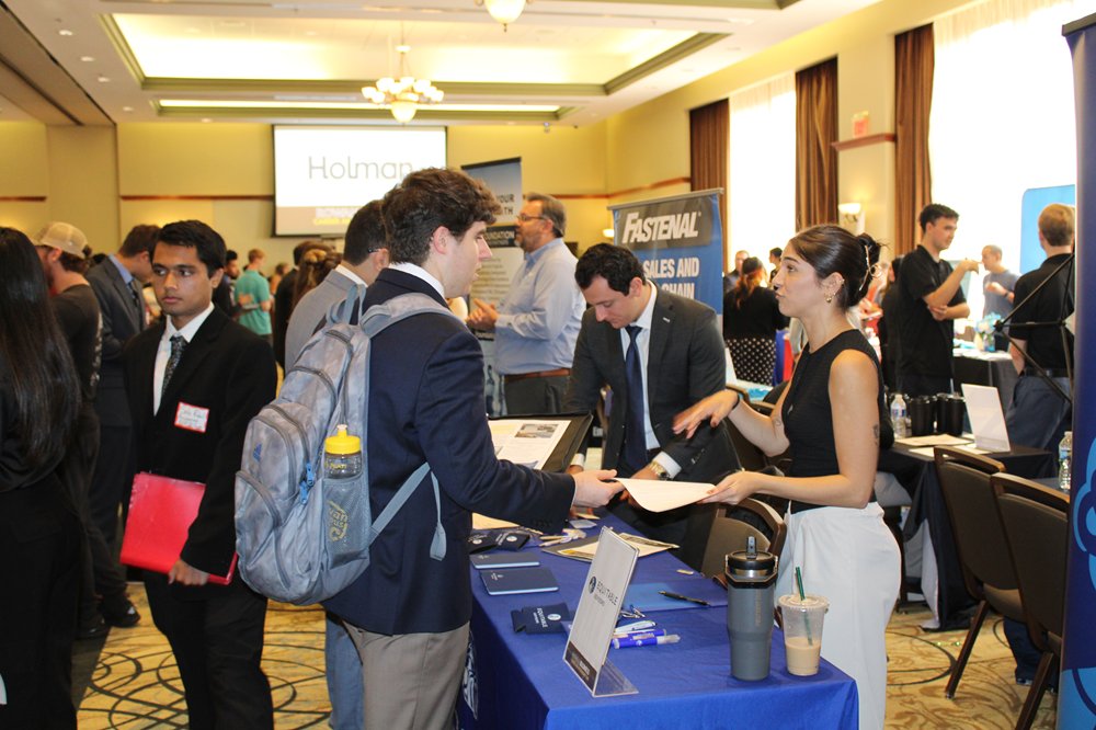 Rohrer College of Business tweet media