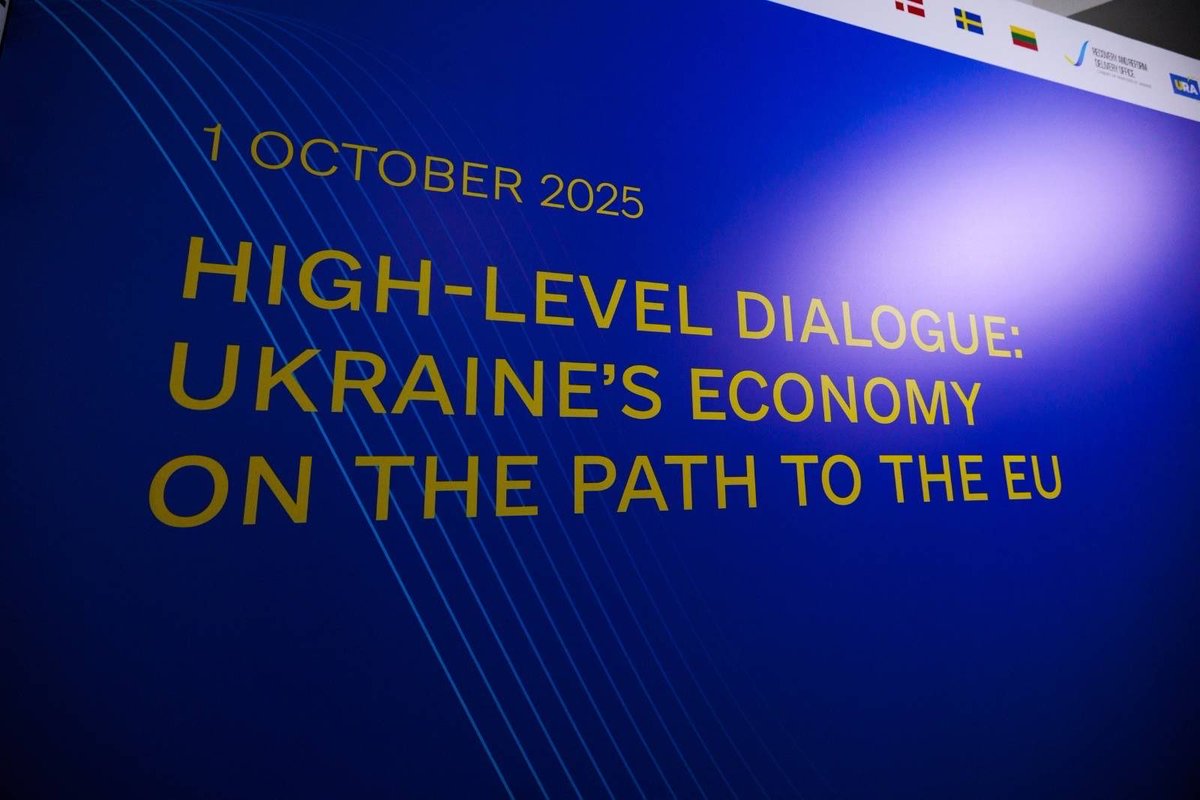 IngaTolockiene's tweet photo. Honored to speak at the 🇱🇹-coordinated @ukraine_2eu event on Ukraine’s business and EU path. Lithuania grew from half the #EU’s #GDP per capita to near the average through institutional reforms that built a fair and level playing field. Urged 🇺🇦 business to champion such reforms. https://t.co/C4xxKlOmsr