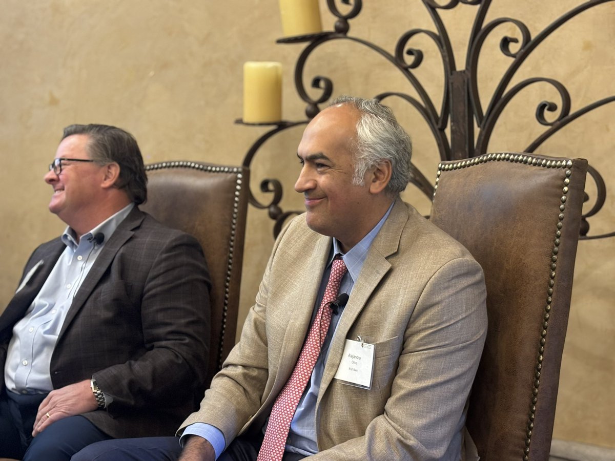 Thank you Alejandro Olivo of <a href="/NADB_BDAN/">North American Development Bank</a> for highlighting investment opportunities shaping Nogales’ future at our 20th anniversary celebration. Your insights underscore the importance of sustainable development. #Nogales20