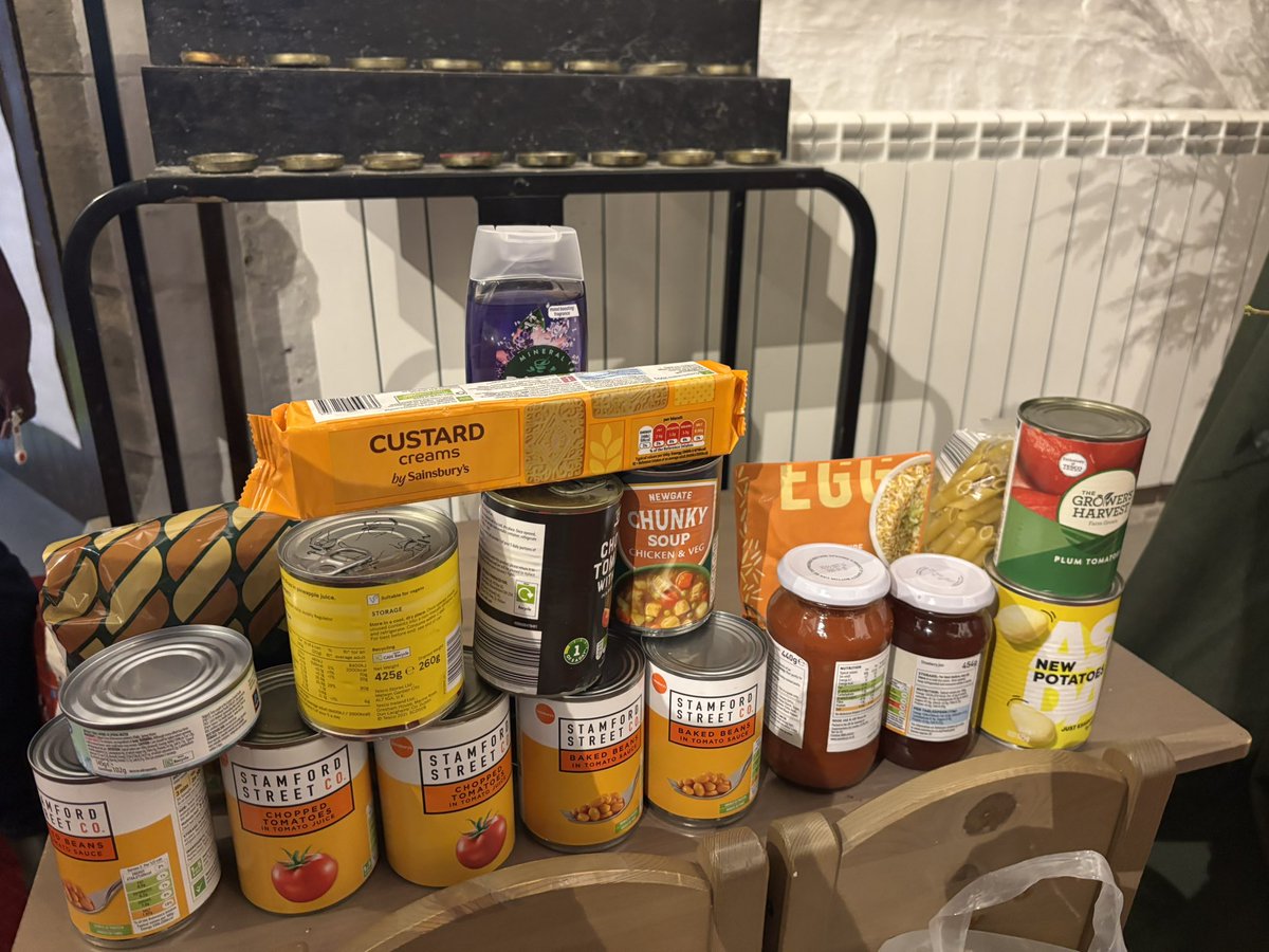 A fantastic Harvest service in church this week. Thank you to all who came and donated.