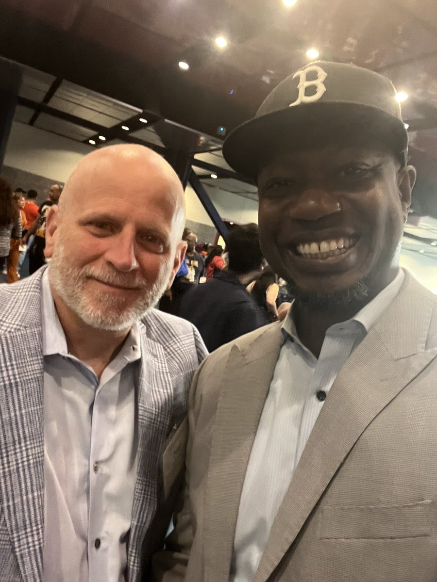 JBrownJr's tweet photo. Back to where it all began. It’s humbling returning being on the other side of the room and set up. 
Thanks @GRBCC for the opportunity. 
#speakerlife
#eventprofs
#hospitality
#meetingprofs https://t.co/zS5JPreXGN