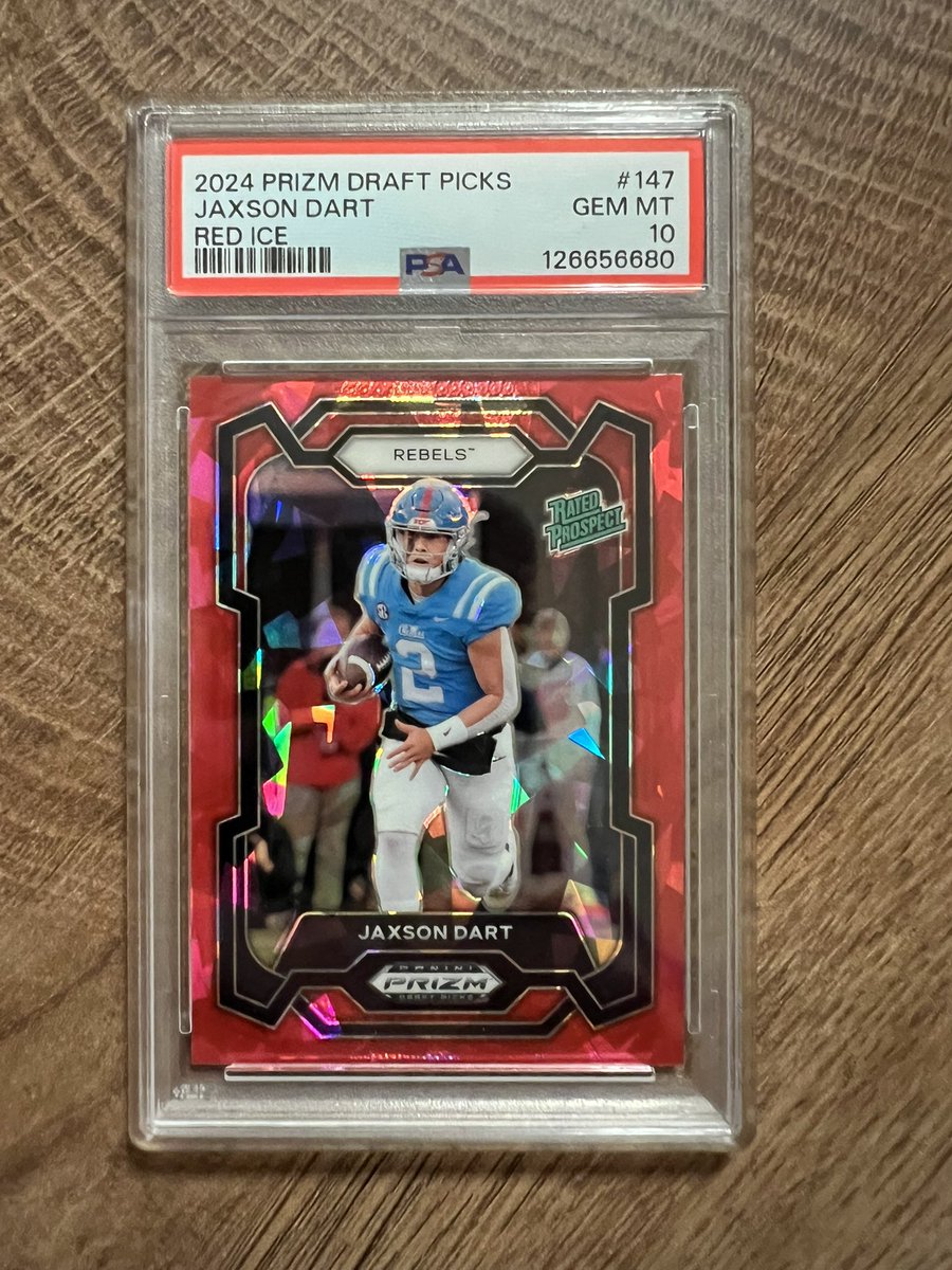 MickyV_Cards's tweet photo. @LAcarddude Taking offers. Just got back from PSA https://t.co/vuisATkpYj