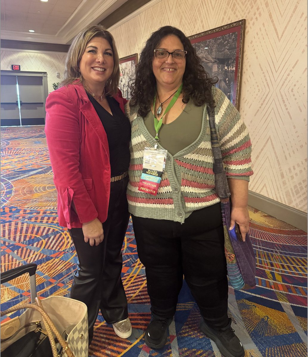 I don't often wear black leather pants and gold sneakers when keynoting...but at the Hard Rock Casino in Atlantic City, it felt appropriate! Huge thanks to the National Association of Case Management for bringing me back this year! What a joy!