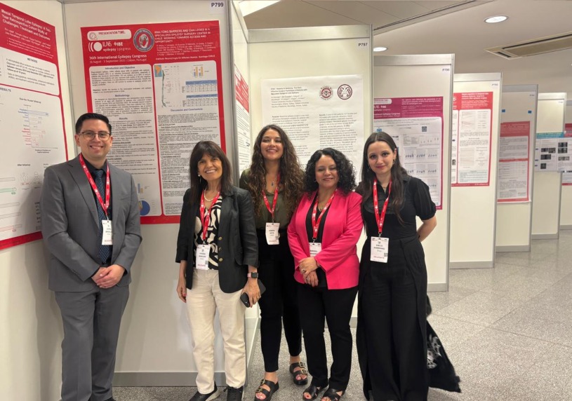 🌍 El equipo de #Epilepsia del Instituto de Neurocirugía dijo presente en Lisboa.
La enfermera Romina Moya expuso un análisis de 10 años de tratamiento quirúrgico en el Congreso Internacional de Epilepsia.
🔗 institutodeneurocirugia.cl/equipo-de-epil…
#Neurociencia #Investigación