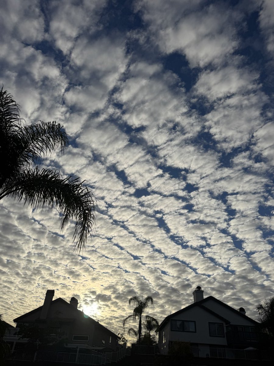 The sky in Orange County right now is breathtaking!!