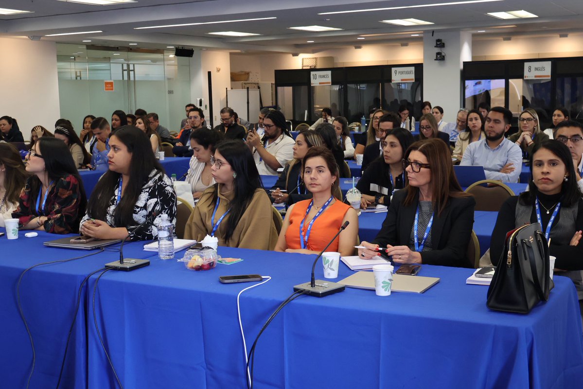 Alejandra Mora Mora (@alejandramoram) on Twitter photo Este jueves participé en la V Edición de Diplomado de <a href="/EscuelaOEA/">Escuela de Gobierno OEA</a>, que reunió a más de 70 profesionales de 15 países de la región.
Fue un espacio de formación y análisis sobre los retos de la gobernanza y la gestión pública en el sistema interamericano.
Compartí la historia, Este jueves participé en la V Edición de Diplomado de <a href="/EscuelaOEA/">Escuela de Gobierno OEA</a>, que reunió a más de 70 profesionales de 15 países de la región.
Fue un espacio de formación y análisis sobre los retos de la gobernanza y la gestión pública en el sistema interamericano.
Compartí la historia,