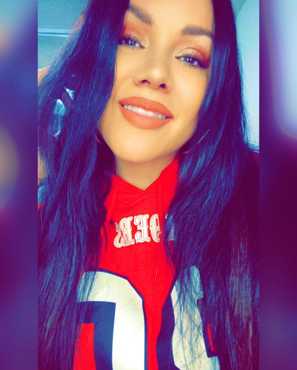PrettyInInk_79's tweet image. #TBT #GameDay #FTTB
