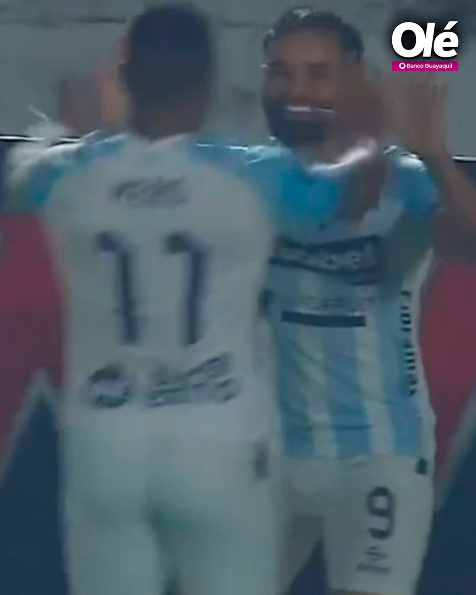 DiarioOleEc's tweet photo. ⚽️🔵⚪️ ¡Gol de Guayaquil City!

A los 43 segundos, Manuel Palma marcó el 1-0 ante Deportivo Santo Domingo. https://t.co/w6tYyvTPgO