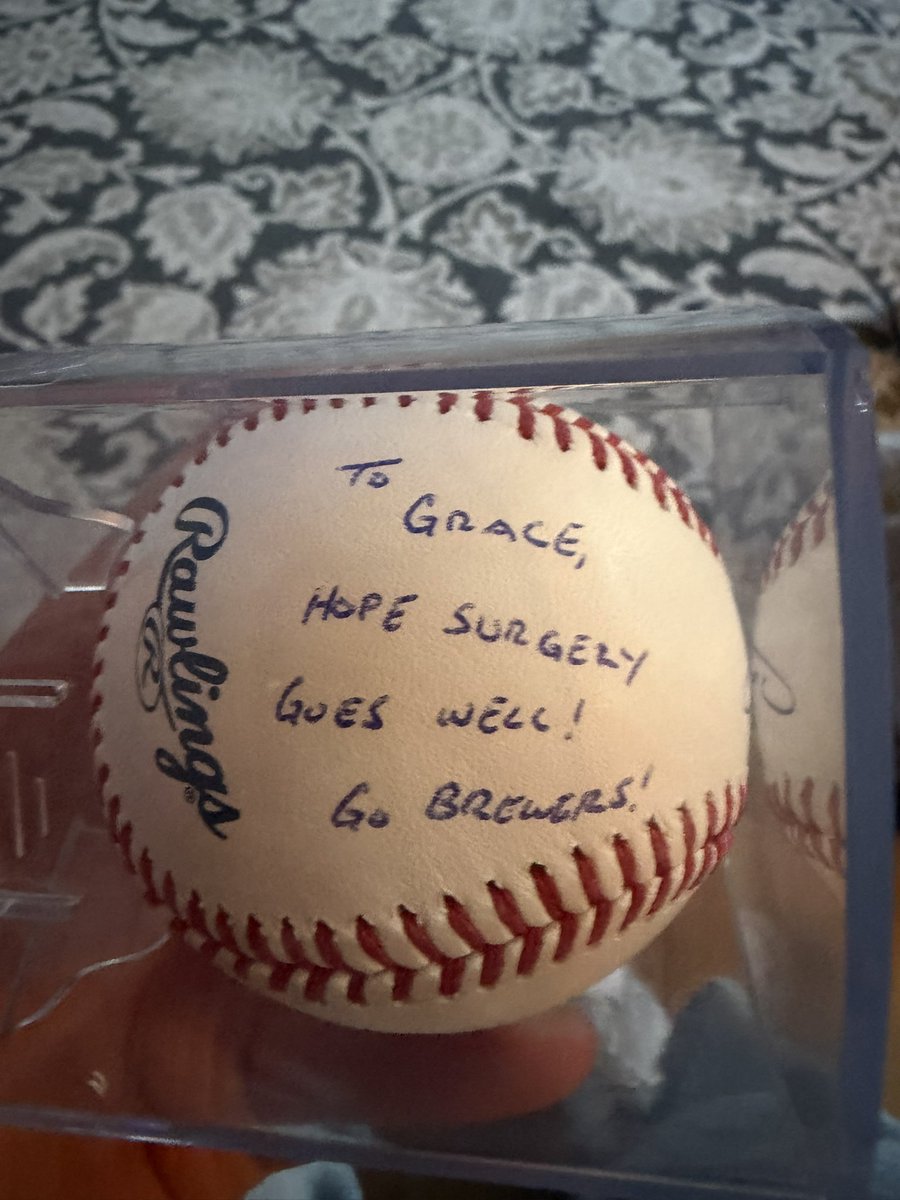 𝒴𝑒𝓁𝒾’𝓈 𝐵𝑜𝓃𝑔 tweet media