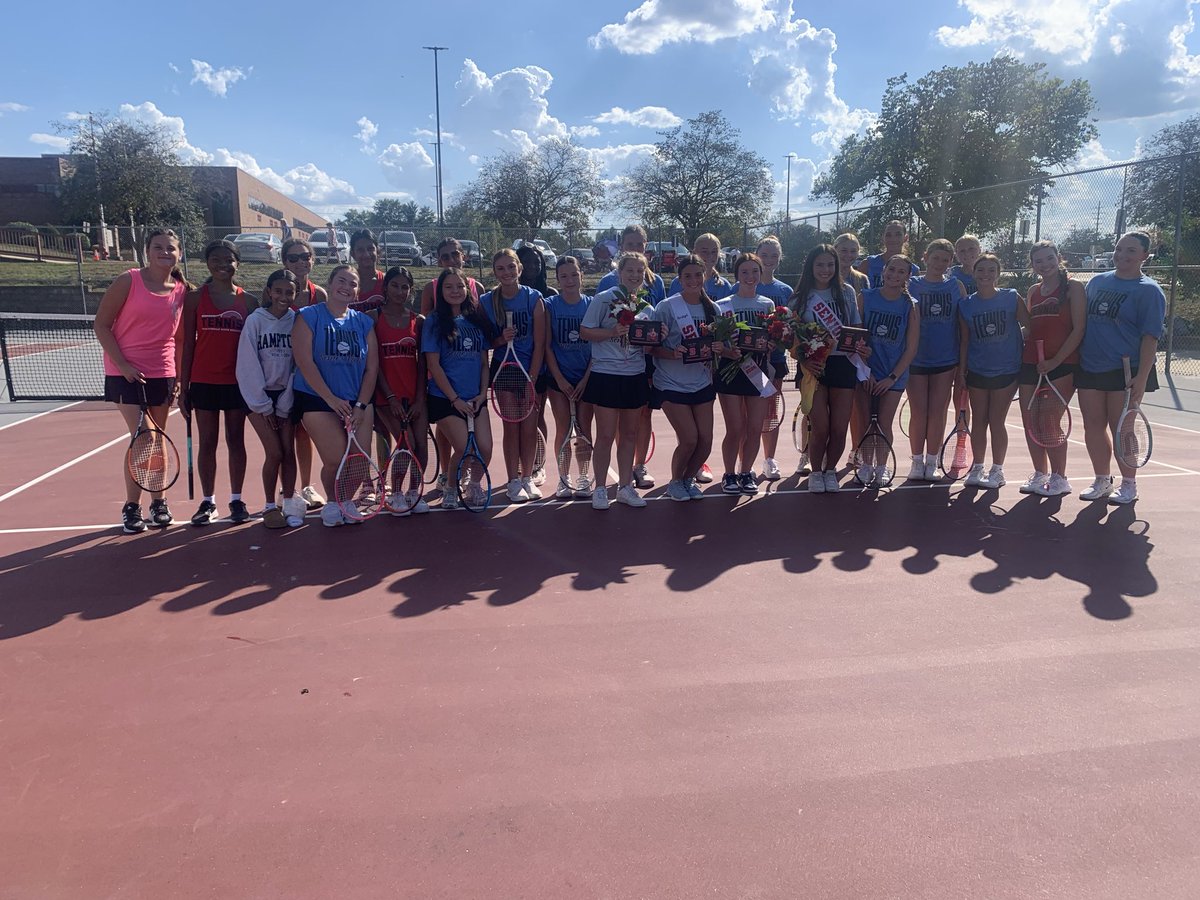 david fox tweet media